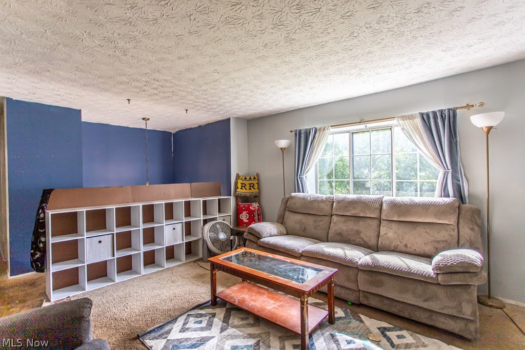 7764 Micawber Road NE Warren OH 44484