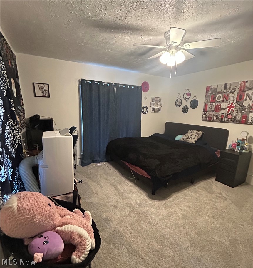 402 4th Street NW New Philadelphia OH 44663