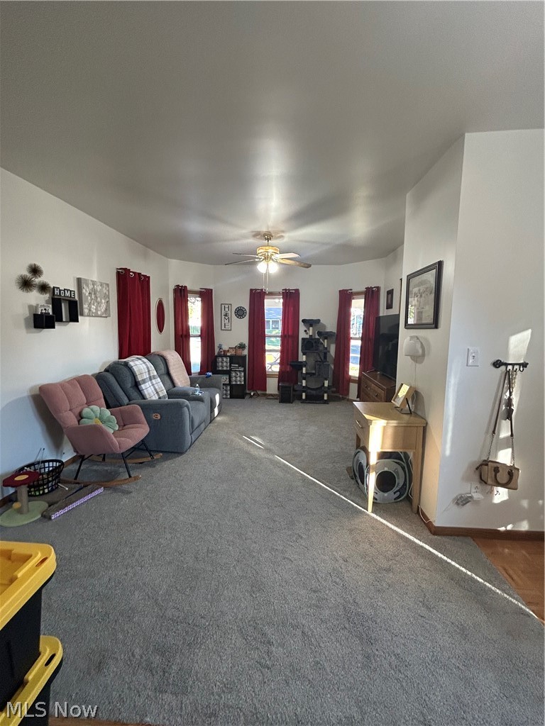 402 4th Street NW New Philadelphia OH 44663