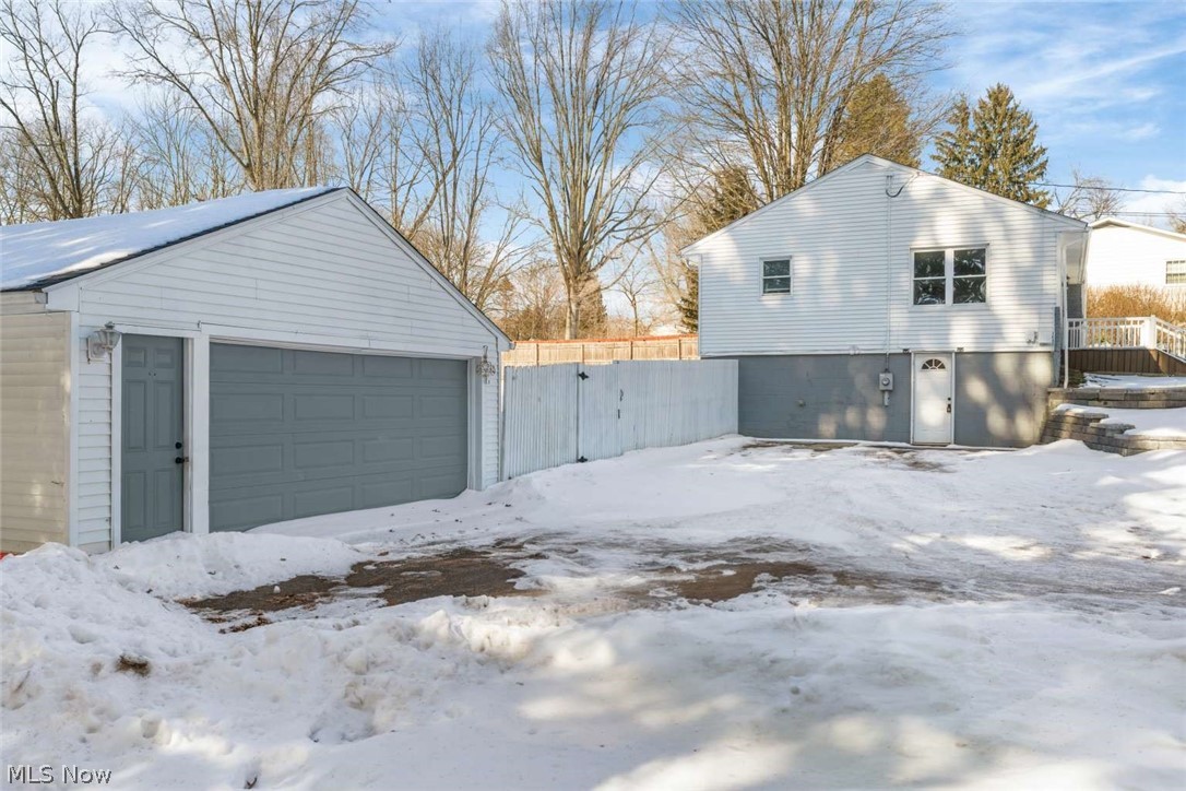 99 N Munroe Road Tallmadge OH 44278