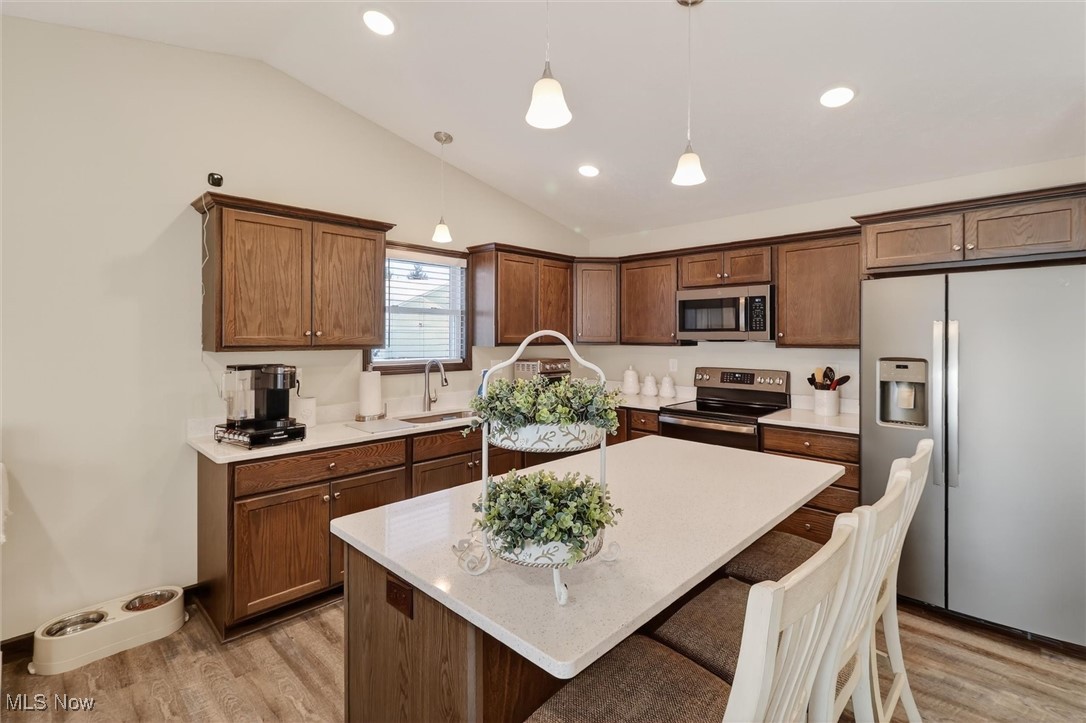 9389 Towpath Trail Seville OH 44273