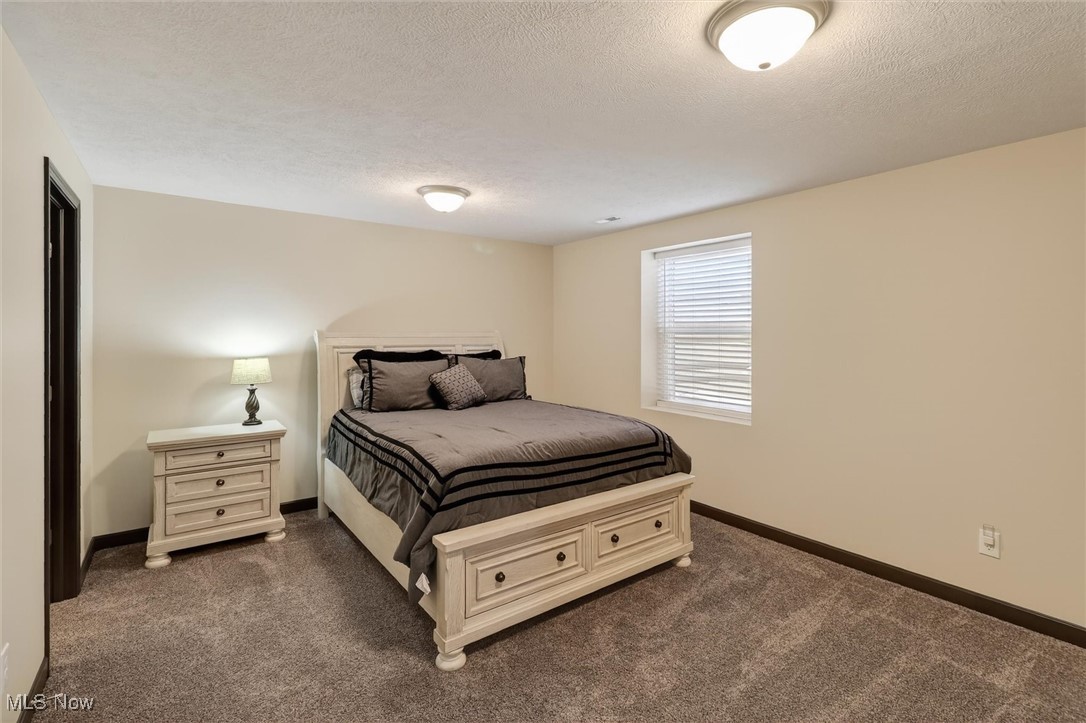 9389 Towpath Trail Seville OH 44273