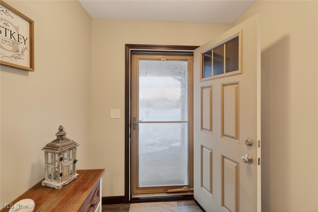9389 Towpath Trail Seville OH 44273