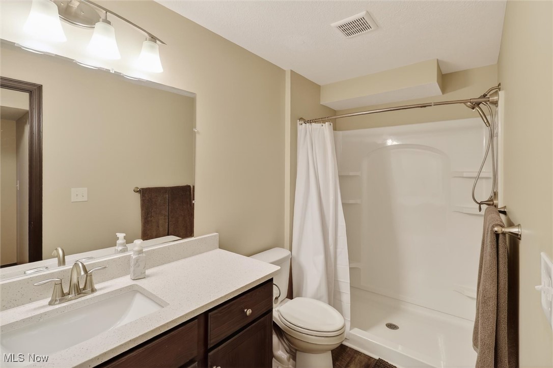 9389 Towpath Trail Seville OH 44273