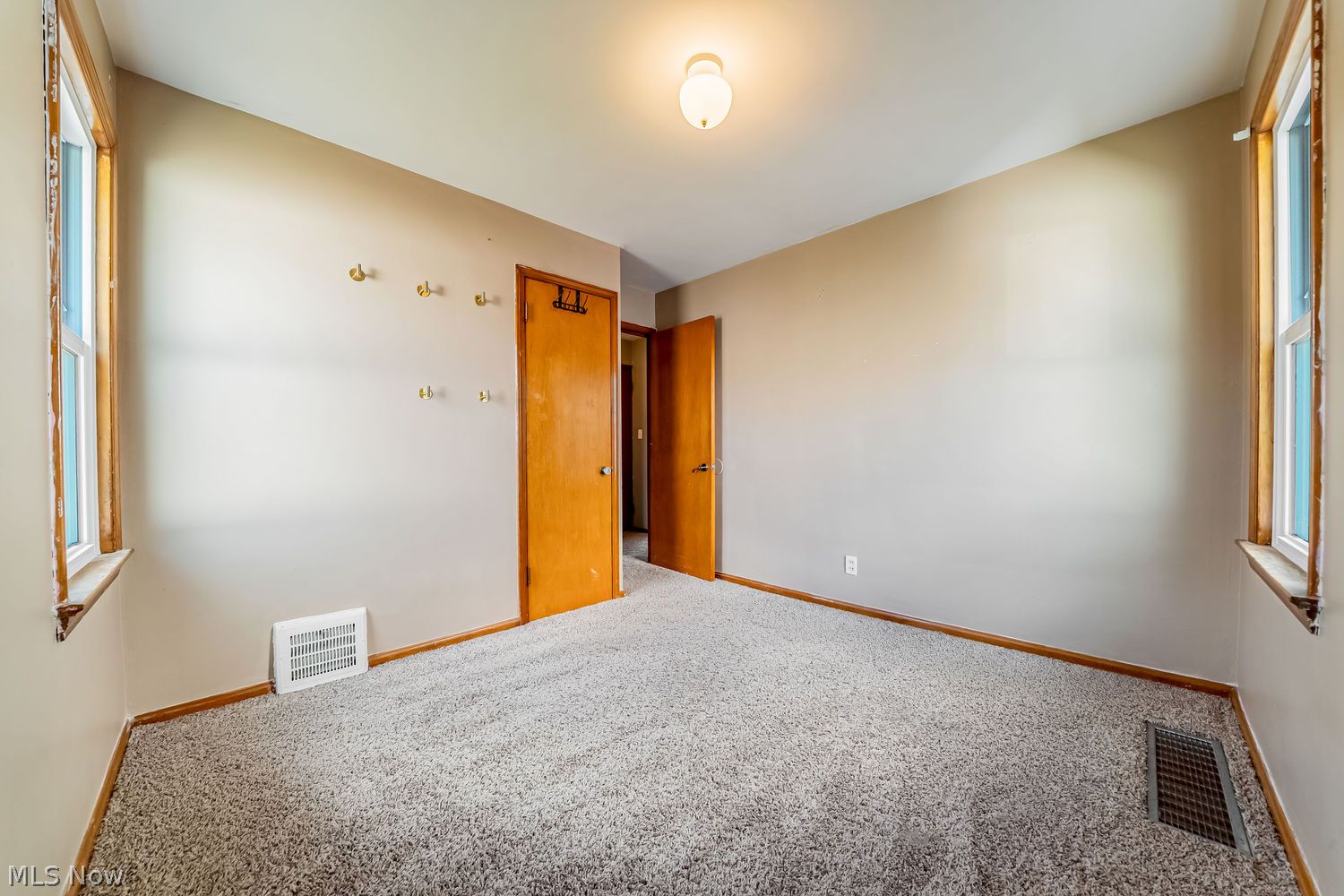 5614 Virginia Avenue Parma OH 44129