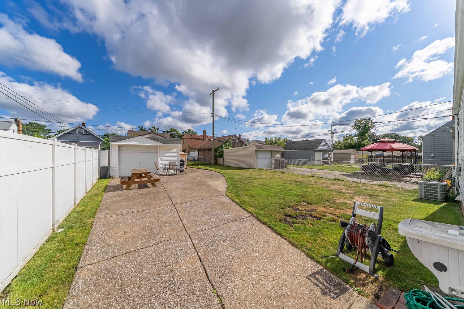 5614 Virginia Avenue Parma OH 44129