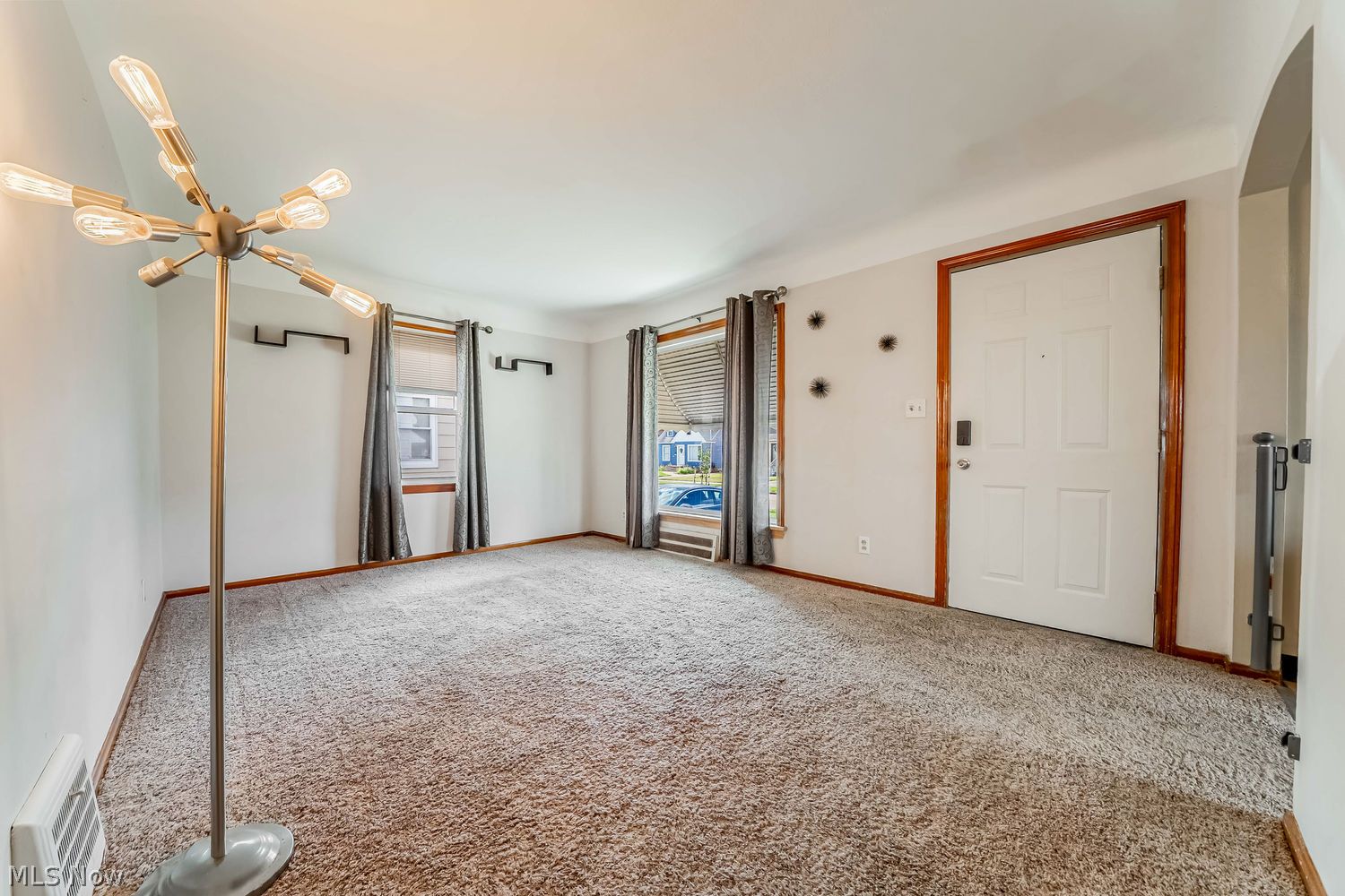 5614 Virginia Avenue Parma OH 44129