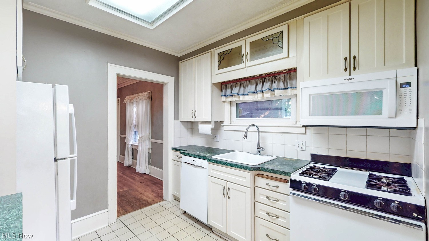 47 Castle Boulevard Akron OH 44313