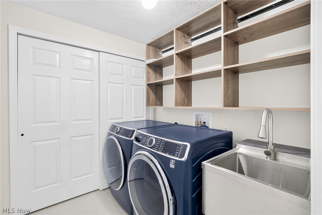 2156 Jennifer Street Akron OH 44313