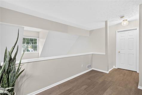 2156 Jennifer Street Akron OH 44313