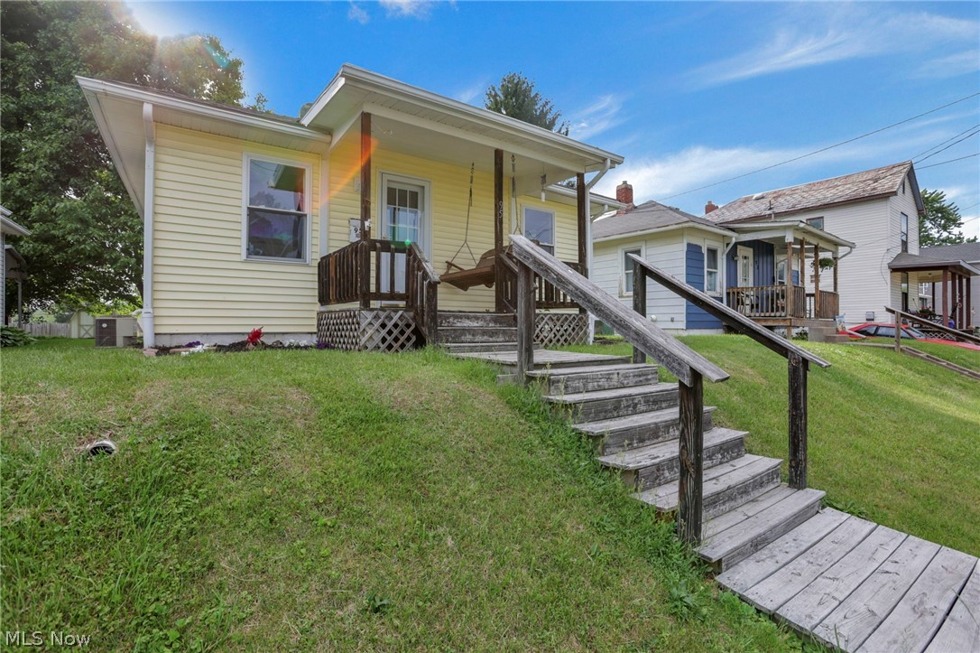95 S Pembroke Avenue Zanesville OH 43701