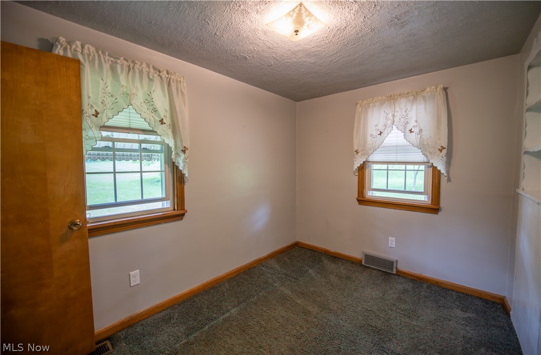 3063 Diamond Street NE Canton OH 44721