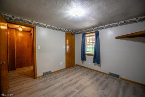 3063 Diamond Street NE Canton OH 44721