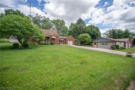 3063 Diamond Street NE Canton OH 44721