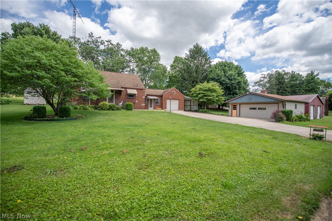 3063 Diamond Street NE Canton OH 44721