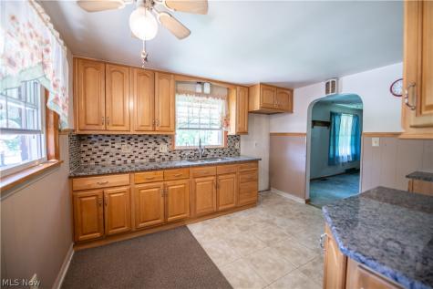 3063 Diamond Street NE Canton OH 44721