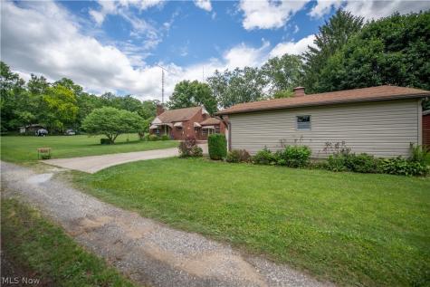 3063 Diamond Street NE Canton OH 44721