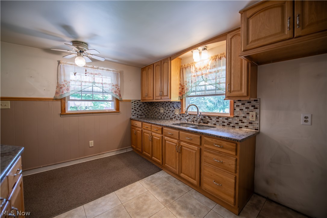 3063 Diamond Street NE Canton OH 44721