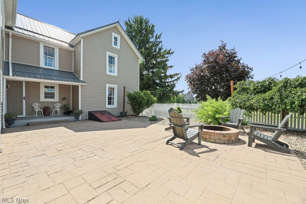 11925 Lippincott Road East Rochester OH 44625