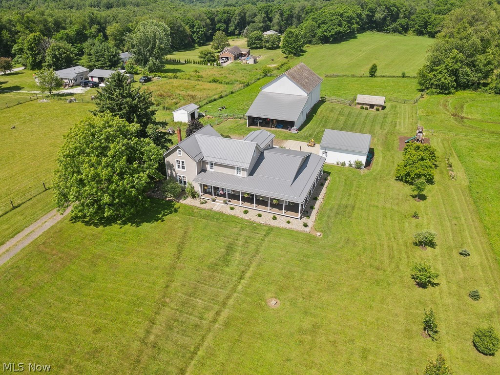 11925 Lippincott Road East Rochester OH 44625