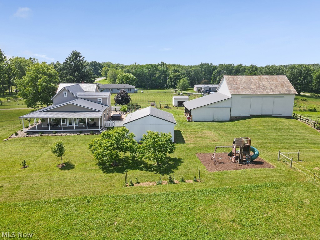 11925 Lippincott Road East Rochester OH 44625