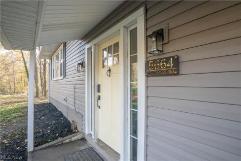 5664 Mccormick Road Ravenna OH 44266
