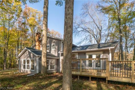 5664 Mccormick Road Ravenna OH 44266