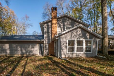 5664 Mccormick Road Ravenna OH 44266