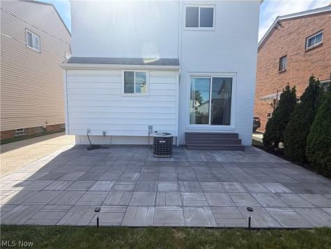 3326 Marioncliff Drive Parma OH 44134