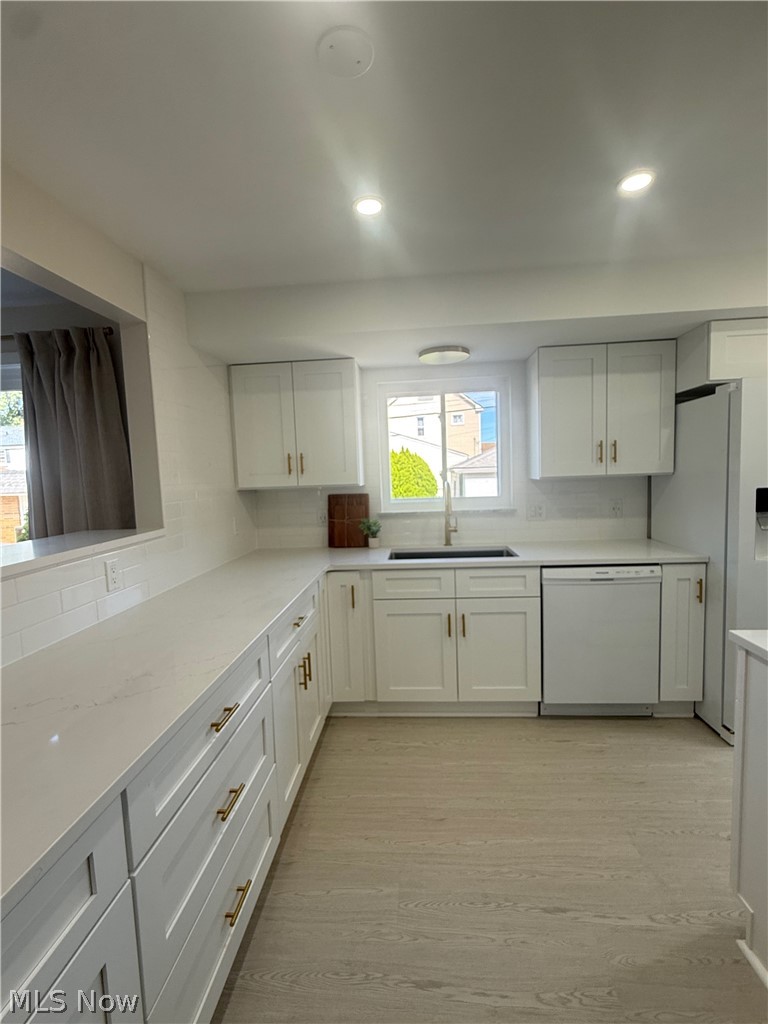 3326 Marioncliff Drive Parma OH 44134