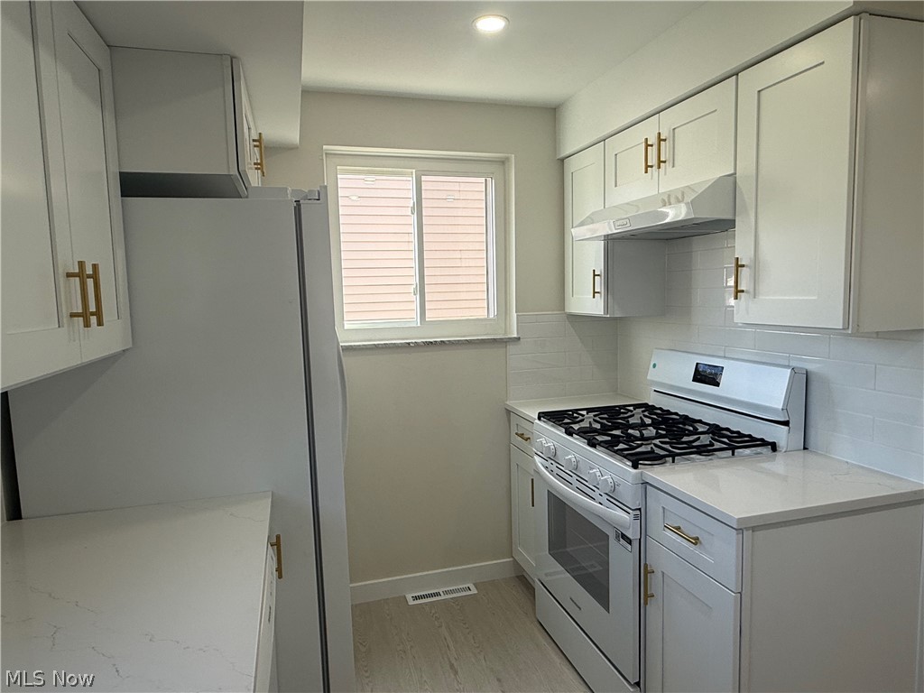 3326 Marioncliff Drive Parma OH 44134