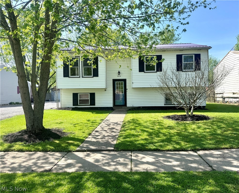 9774 Blanton Drive Windham OH 44288