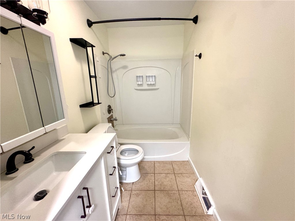 9774 Blanton Drive Windham OH 44288