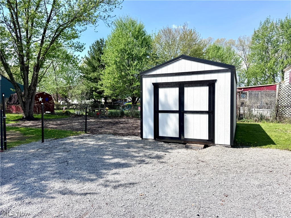 9774 Blanton Drive Windham OH 44288