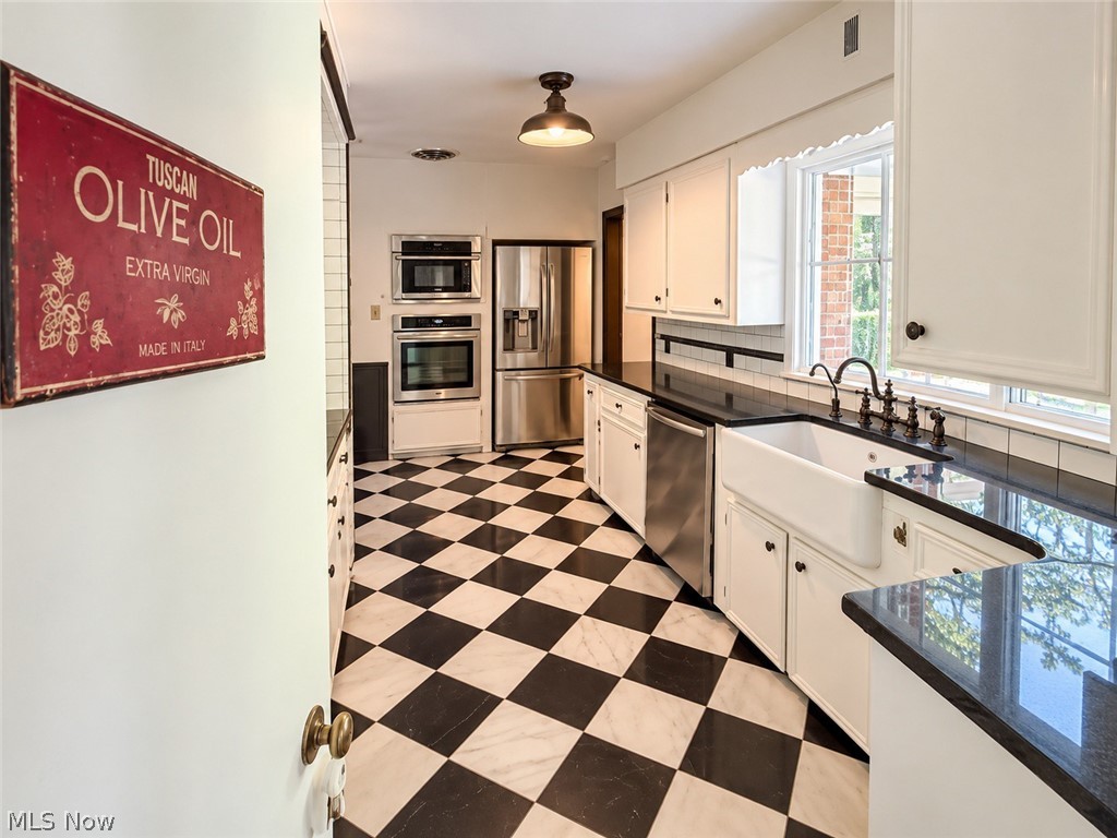 267 S Main Street Hudson OH 44236