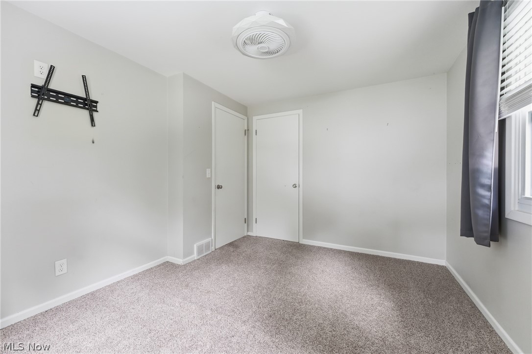6006 Lake O Springs Avenue NW Canton OH 44718