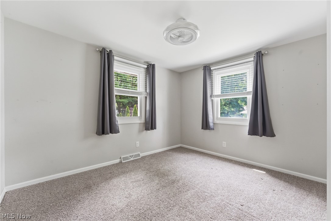 6006 Lake O Springs Avenue NW Canton OH 44718