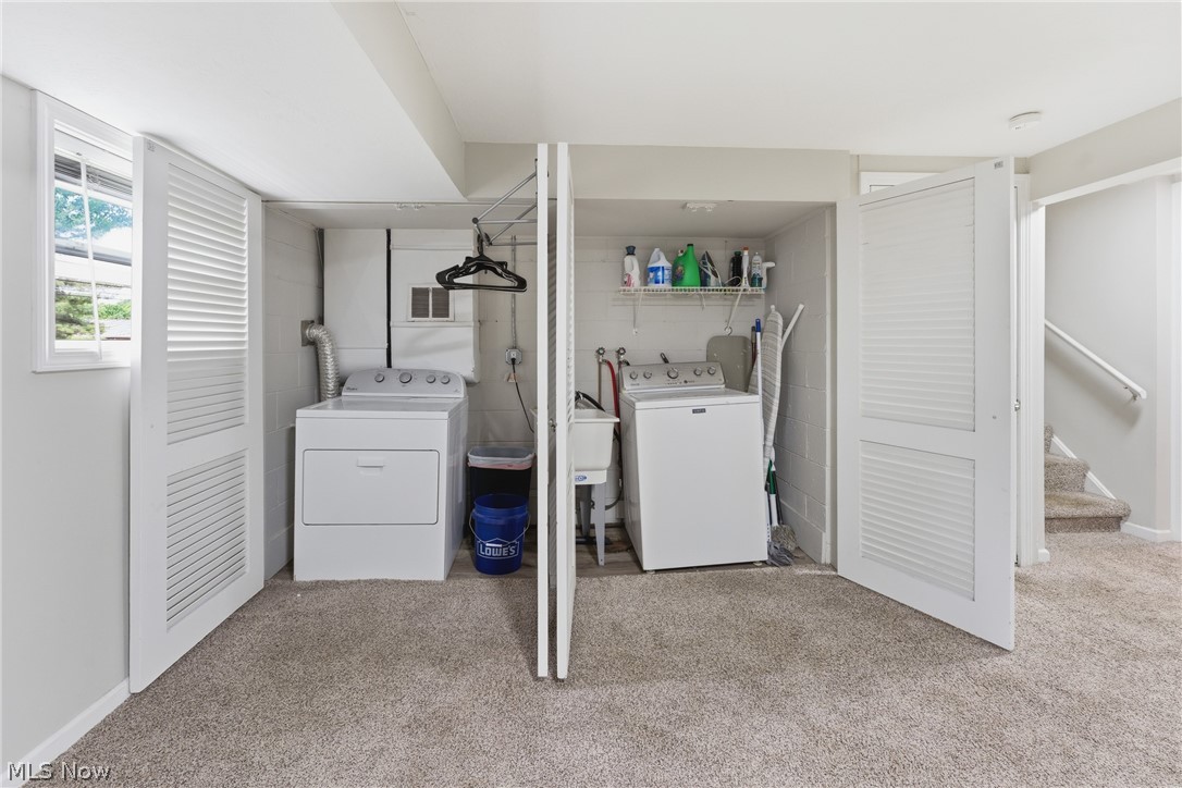 6006 Lake O Springs Avenue NW Canton OH 44718