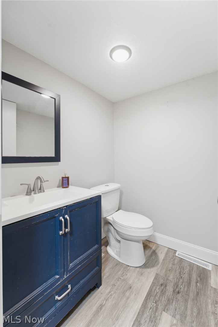 6006 Lake O Springs Avenue NW Canton OH 44718