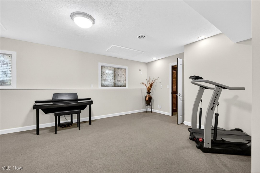 13817 Lakewood Heights Boulevard Cleveland OH 44107