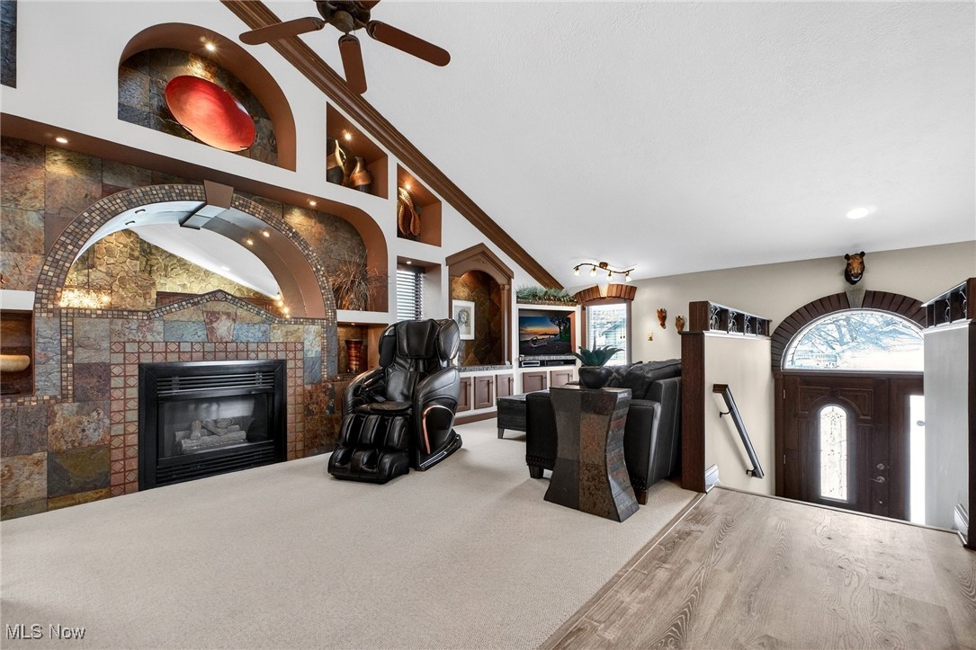 13817 Lakewood Heights Boulevard Cleveland OH 44107