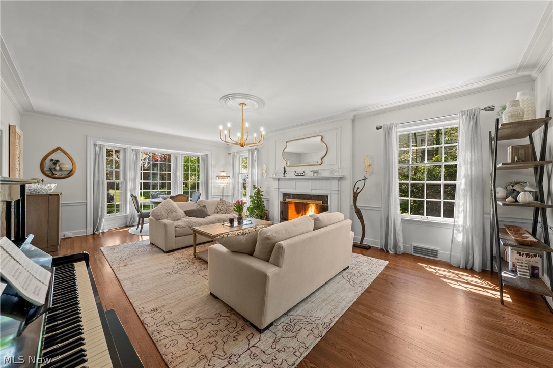 23749 Stanford Road Shaker Heights OH 44122
