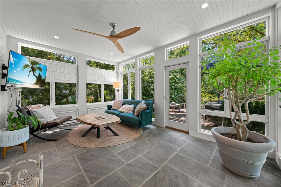23749 Stanford Road Shaker Heights OH 44122