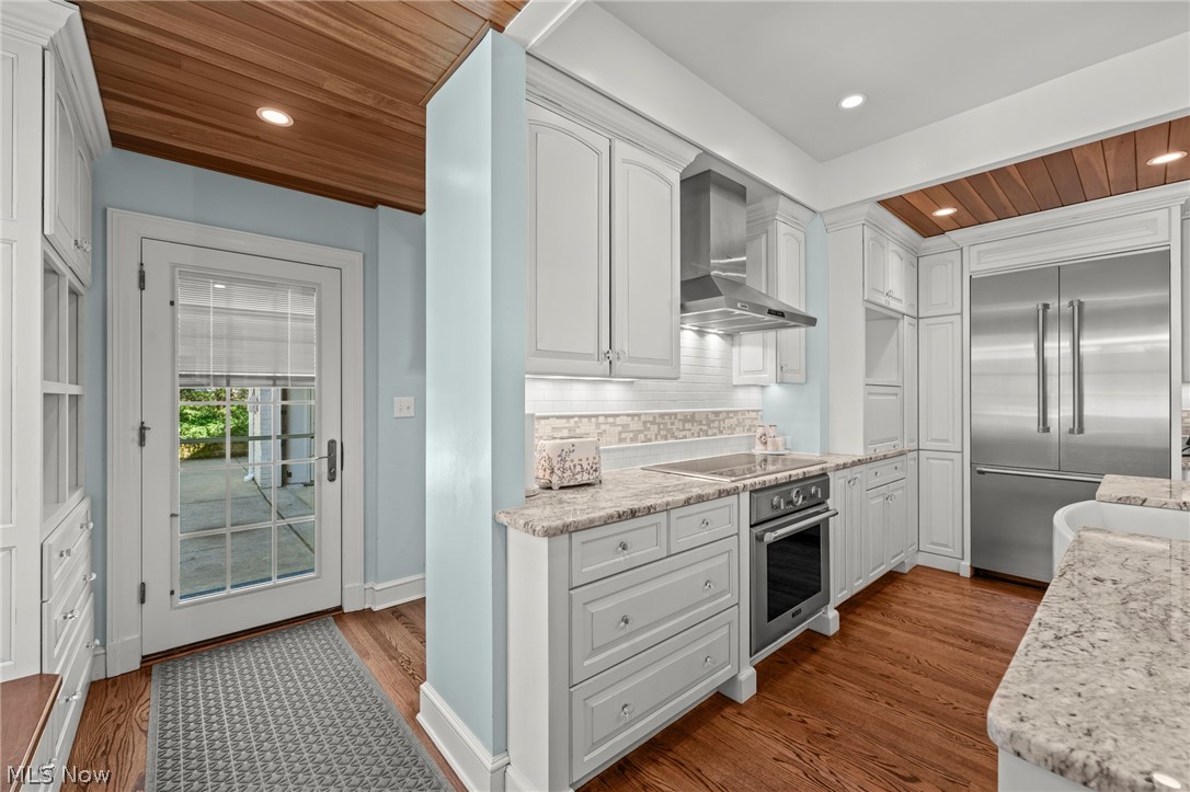 23749 Stanford Road Shaker Heights OH 44122