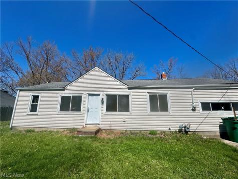 7407 Hawk Avenue Mentor OH 44060