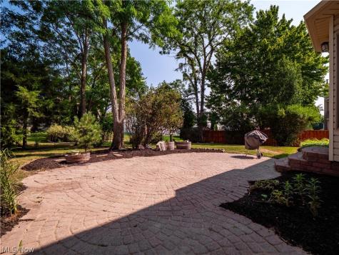 4195 Arlington Drive Brunswick OH 44212