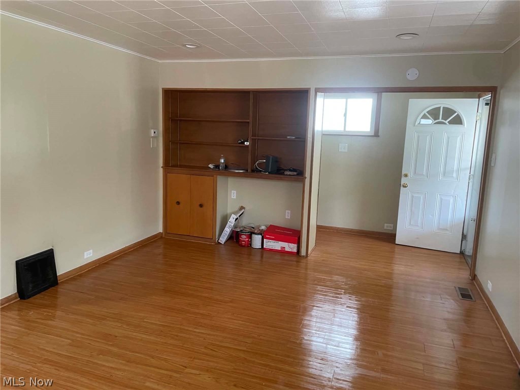 1118 W 8th Street Lorain OH 44052