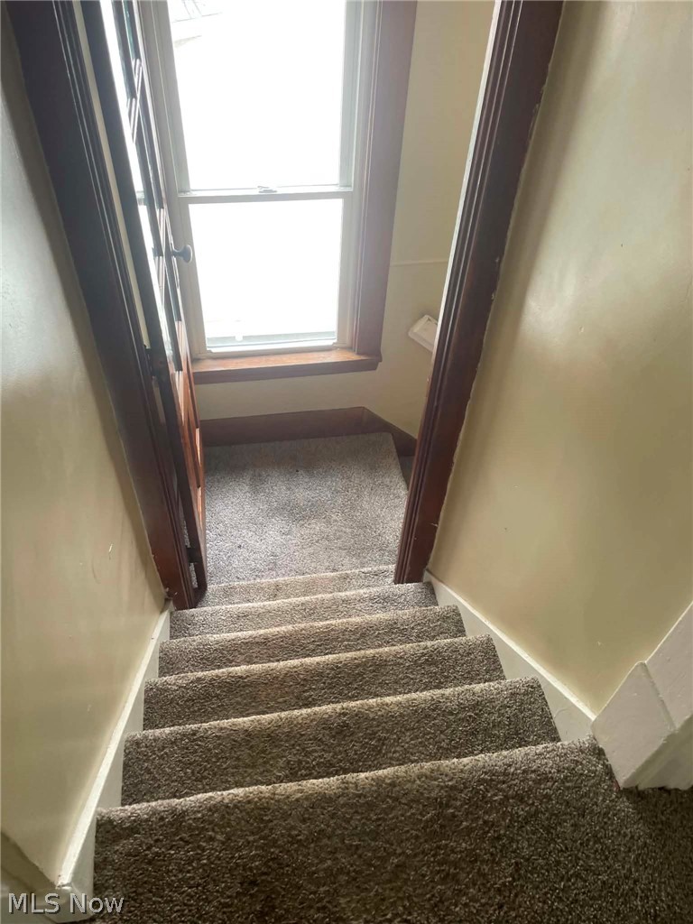 1118 W 8th Street Lorain OH 44052