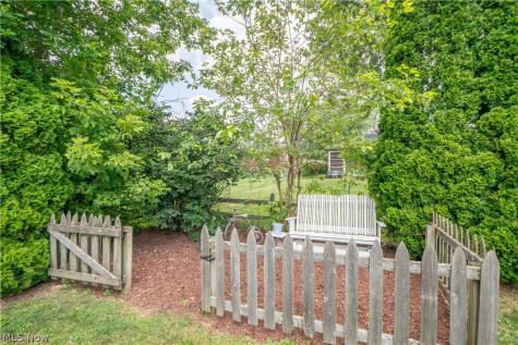 731 Bachtel Street SE North Canton OH 44720