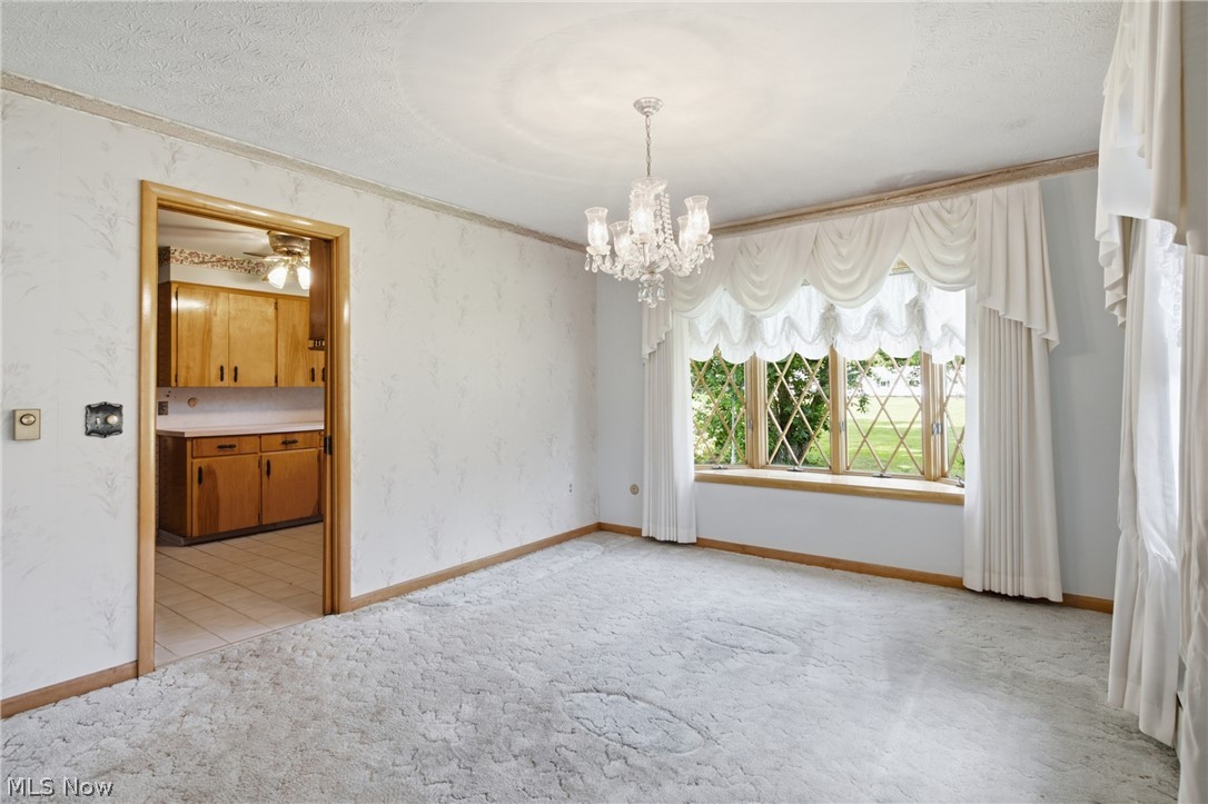 11225 Freshley Avenue NE Alliance OH 44601